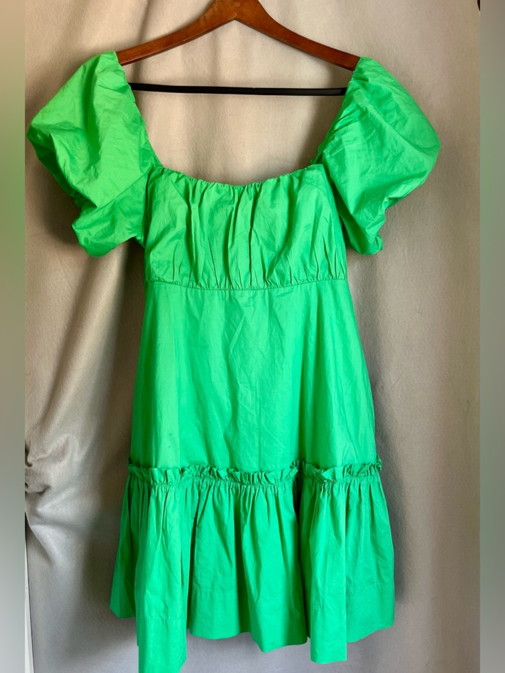 Lilly Pulitzer Green Puff Sleeve Mini Dress Smocked Back Tiered Off Shoulder